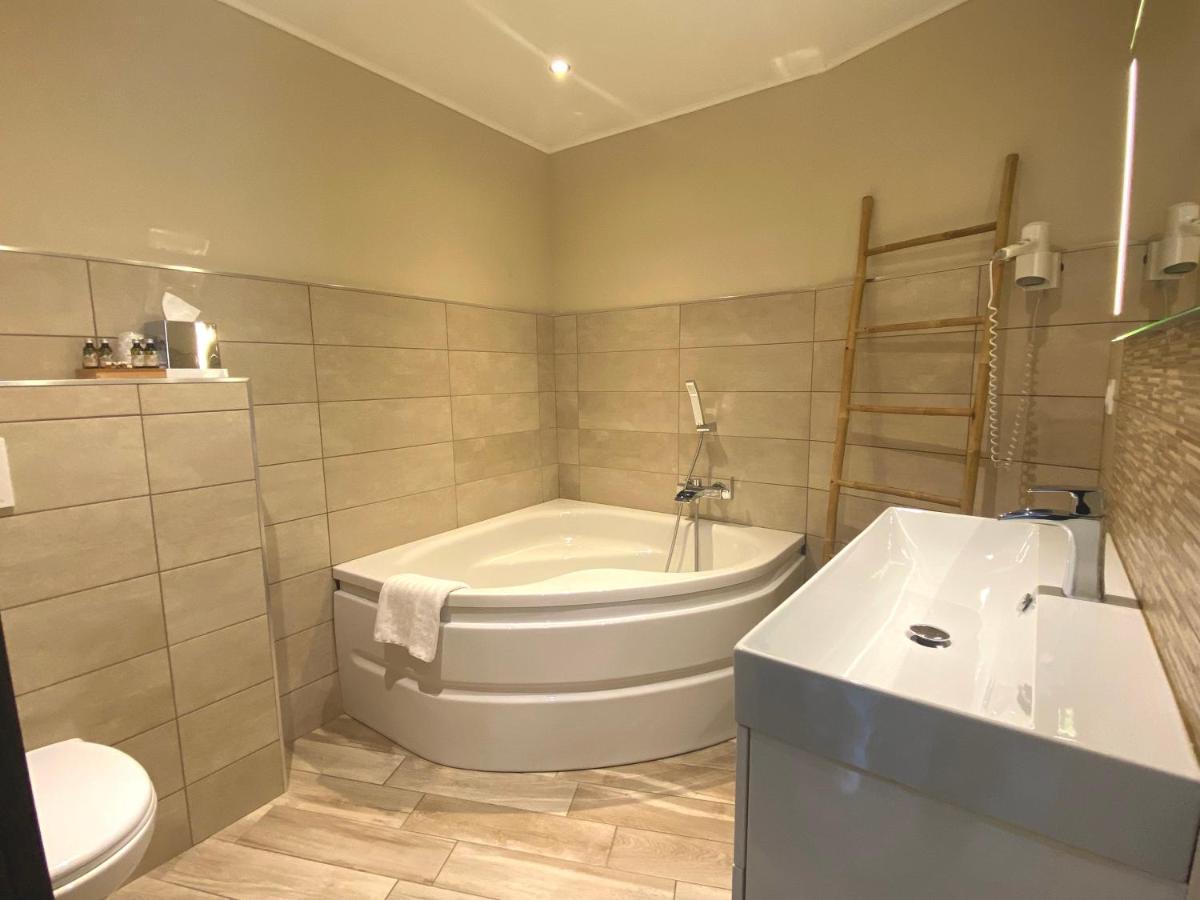 Hotel Calavita Rooftop & Spa San-Martino-di-Lota 외부 사진