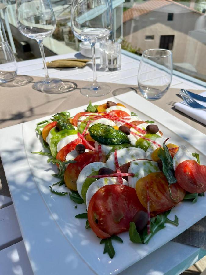 Hotel Calavita Rooftop & Spa San-Martino-di-Lota 외부 사진