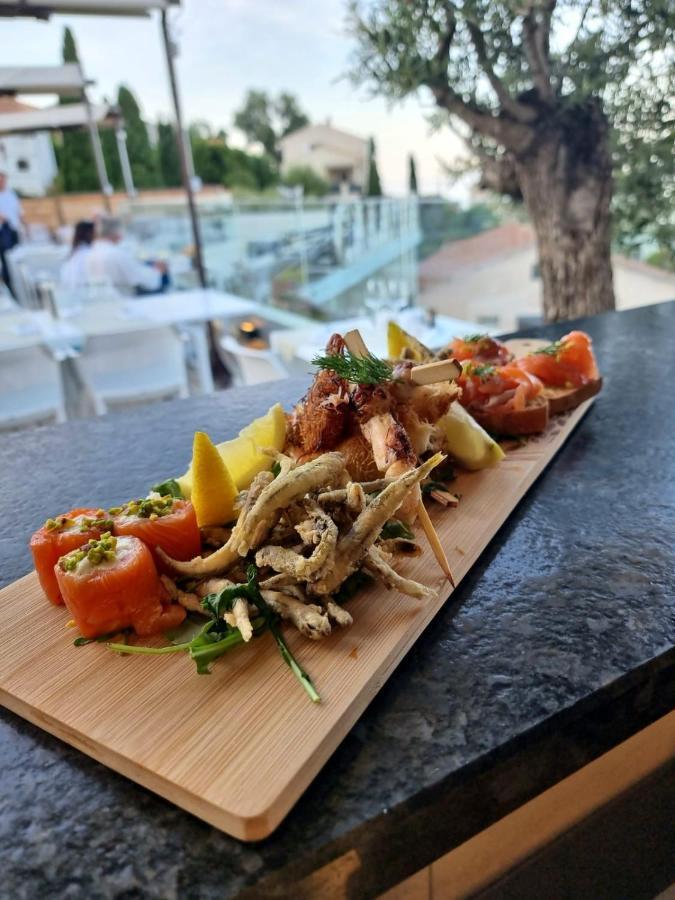 Hotel Calavita Rooftop & Spa San-Martino-di-Lota 외부 사진