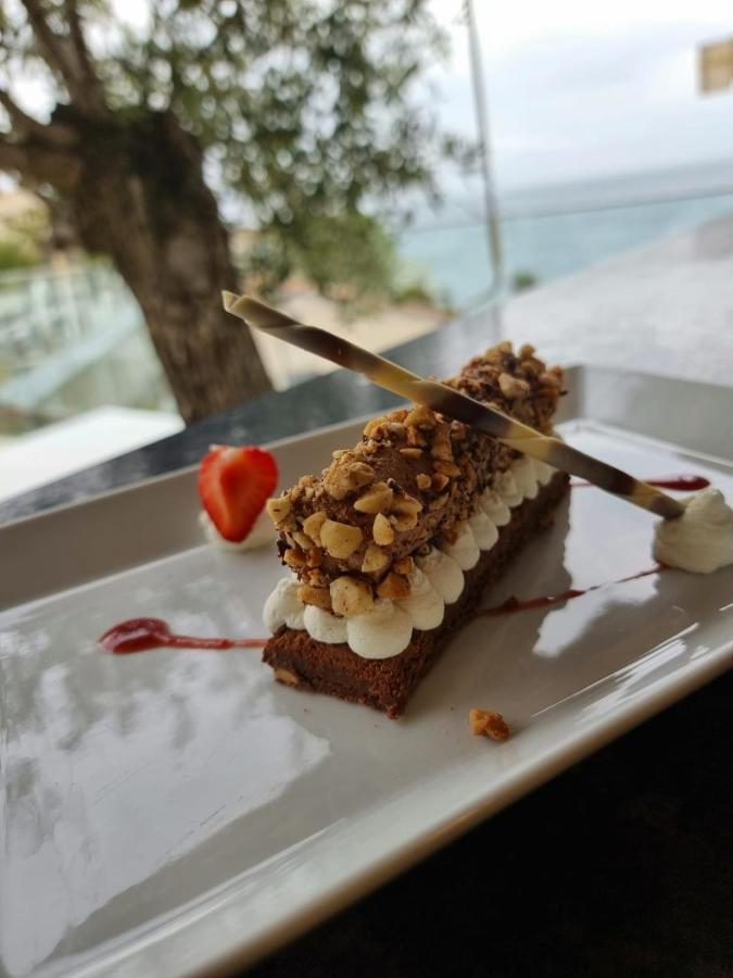 Hotel Calavita Rooftop & Spa San-Martino-di-Lota 외부 사진